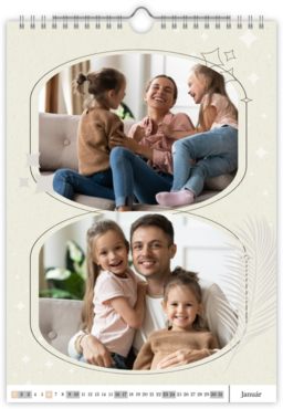 Fotokalendar nástenný mesačný na výšku z fotiek - Family portrait