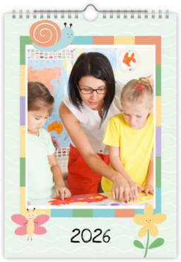 Fotokalendar nástenný mesačný na výšku z fotiek - Color windows