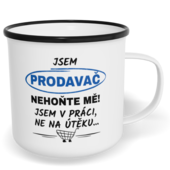 Hrnek plecháček s potiskem na míru - Jsem prodavač